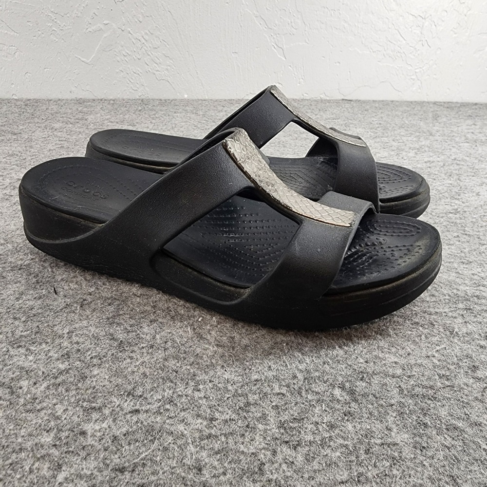 Crocs 8 Black Snakeskin Metallic Wedge Sandals Comfort Summer Womens